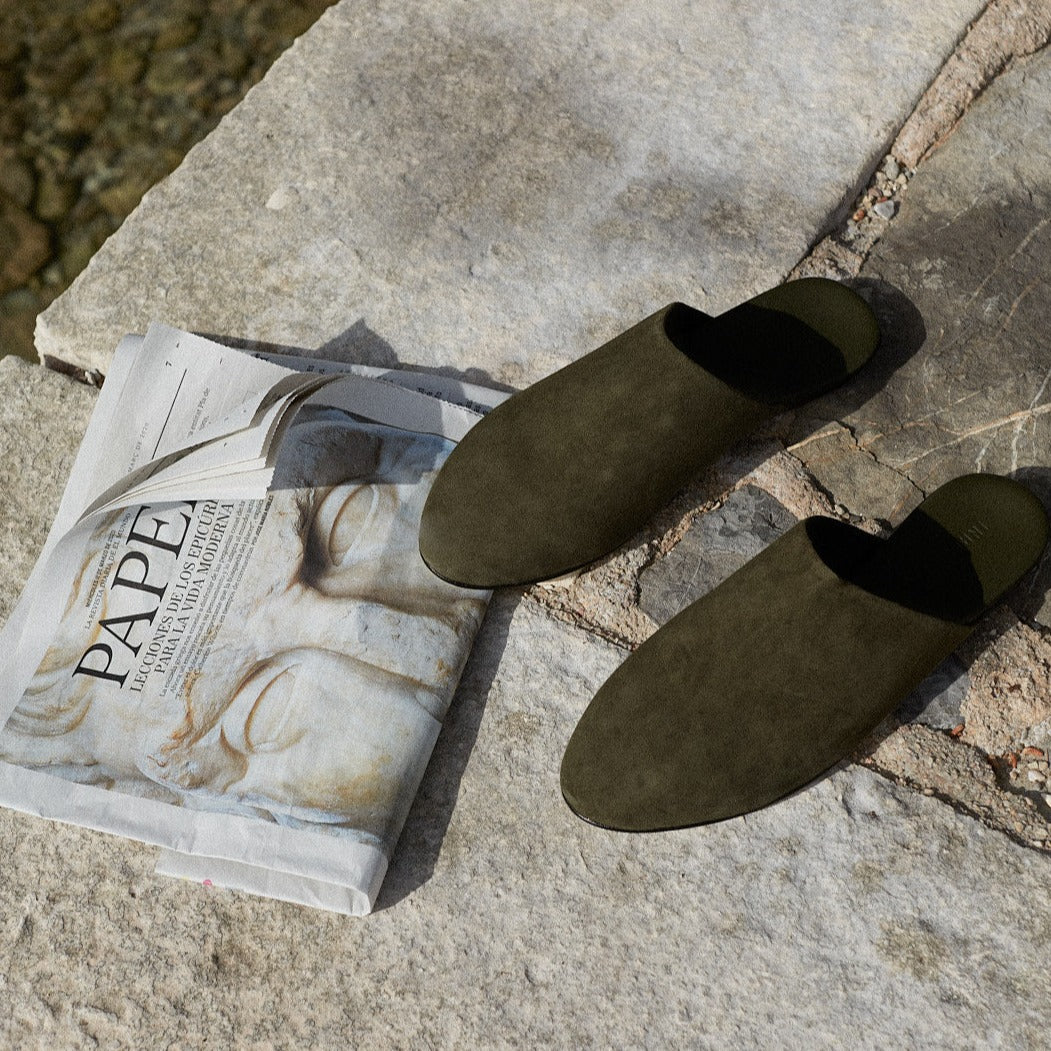 Inabo army green suede slippers from Inabo. Available for men.